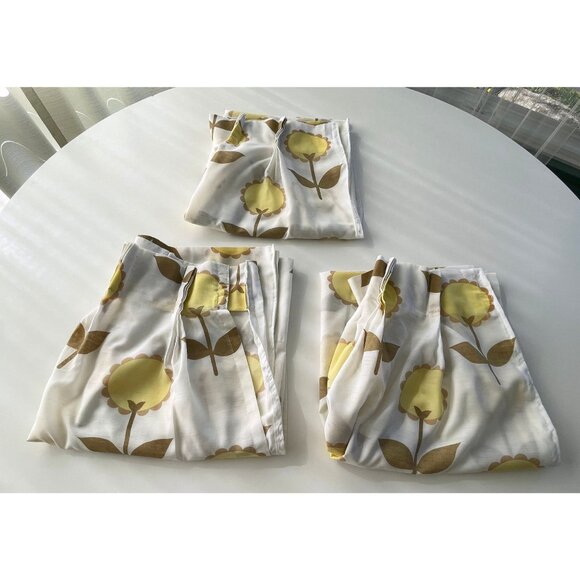 Vintage 70s pleated curtains, large yellow daisies white background, pair - Picture 10 of 10
